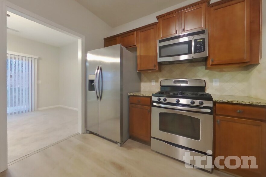 Building Photo - 227 Bethany Manor Ct