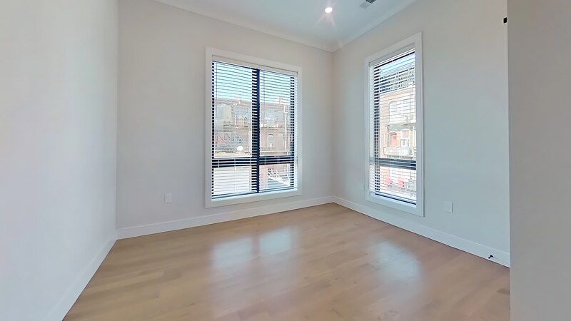 Building Photo - 38 Gardner St