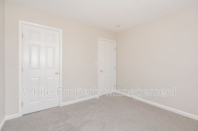Building Photo - 815 Haymarket Pl