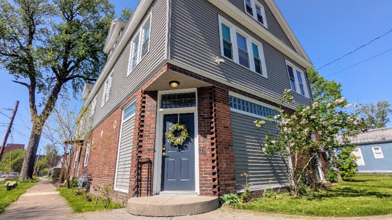 Building Photo - 311 Ontario St