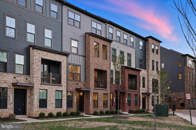 Building Photo - 4366 Black Tulip Wy