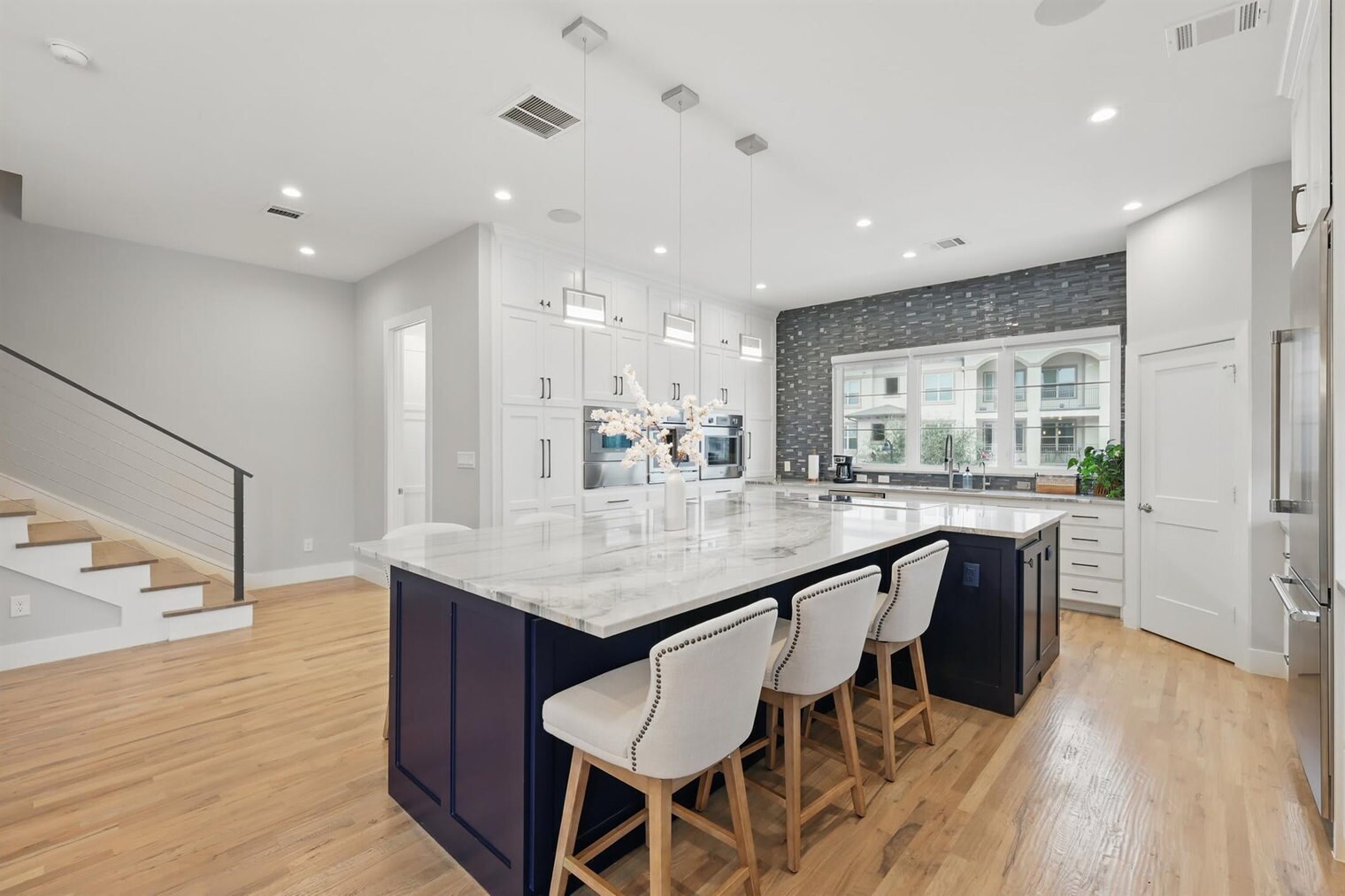 Building Photo - 428 Highwoods Trl