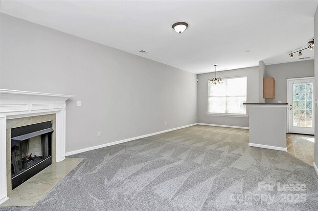 Building Photo - 2138 Winthrop Chase Dr