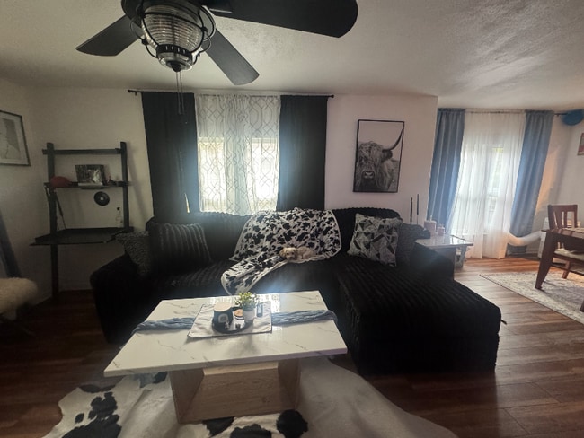 Building Photo - 1618 Sycamore St