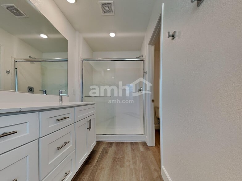 Building Photo - 6441 Aspen Mountain Ave