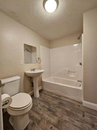 Building Photo - 204 N Franklin St