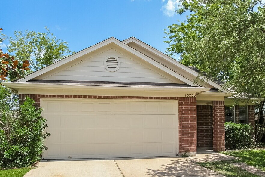 Primary Photo - 13230 Firebrick Dr