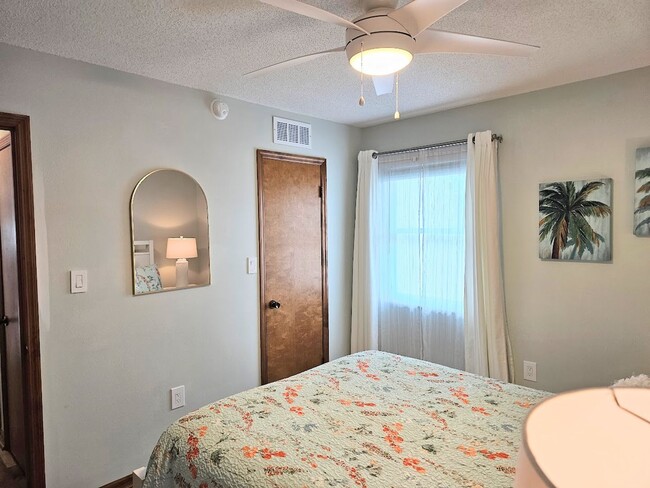 Building Photo - Waterfront 2 Bedroom, 2 Bath Stilt Home with Dock