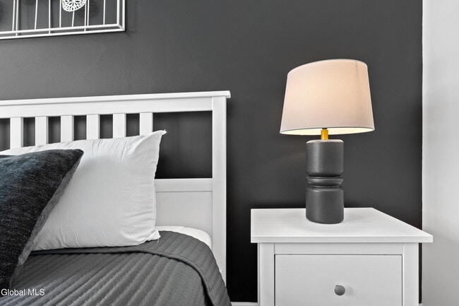 Building Photo - 78 Church St