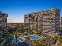 Building Photo - 5000 N Ocean Blvd