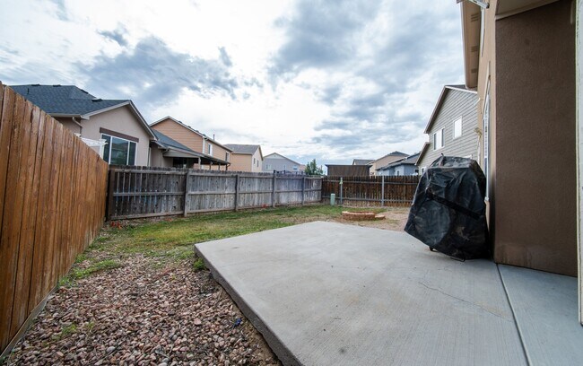 Building Photo - 2114 Reed Grass Way