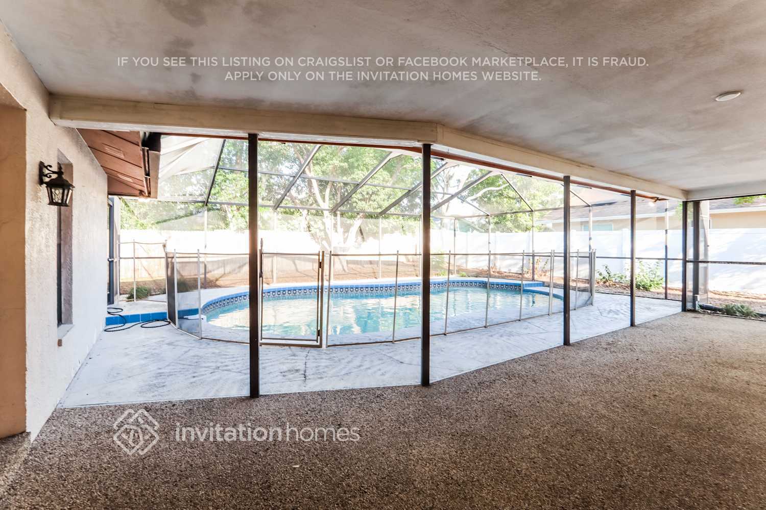 Building Photo - 500 Hadley Dr