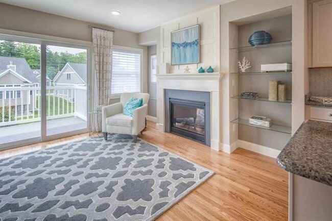 Building Photo - 23 Northfield Dr