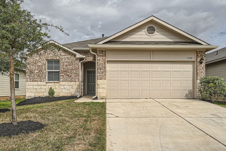 Building Photo - 3702 Chappie Lane