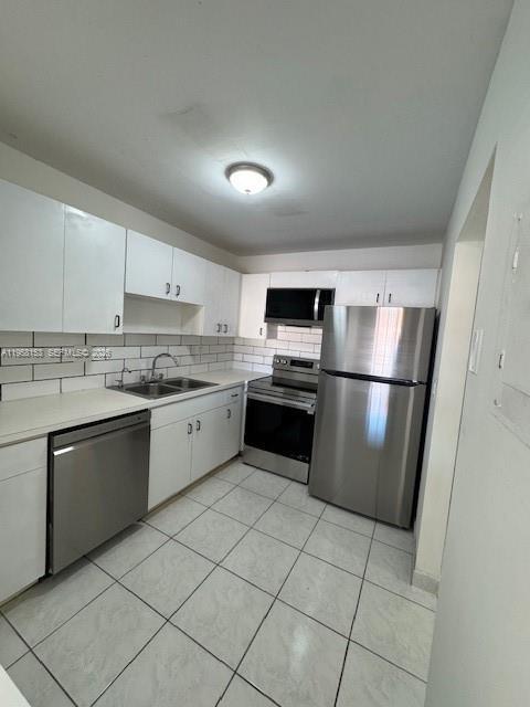 Building Photo - 6130 W 19th Ave