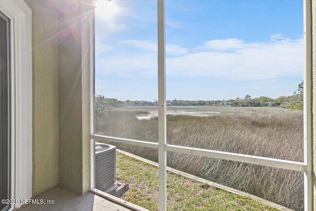 Building Photo - 1010 Bella Vista Blvd