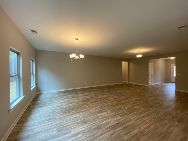 Building Photo - Home for Rent in Lincoln, AL!!!