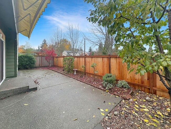 Building Photo - Spacious Rockport home in beautiful Bothell Community