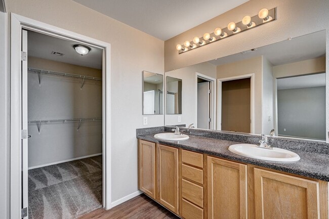 Building Photo - 3 Bedroom Home Near Mountains Edge | 89148 Zip Code