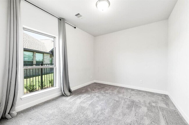 Building Photo - 21026 Camberwell Beauty Ln