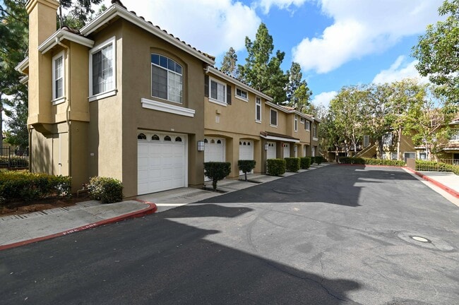 Building Photo - 146 Gallery Wy