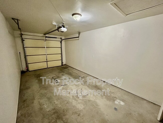 Building Photo - 1416 S Mississippi Ave
