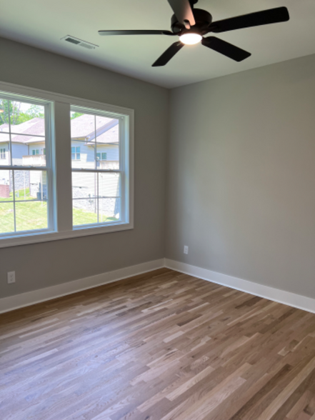 Building Photo - 2157 Chadwell Retreat Dr