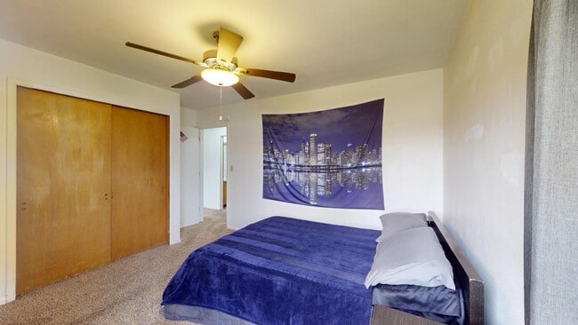 Building Photo - Duplex in North Ames - Close to Mall