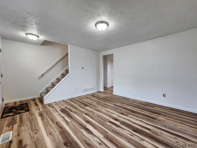 Building Photo - 429 Devon Dr