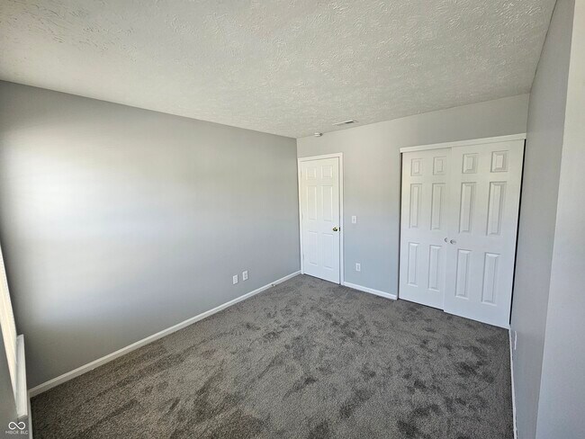 Building Photo - 5627 Pillory Way