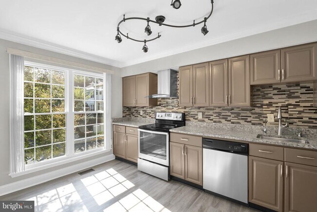 Building Photo - 5824 Wye Oak Commons Ct