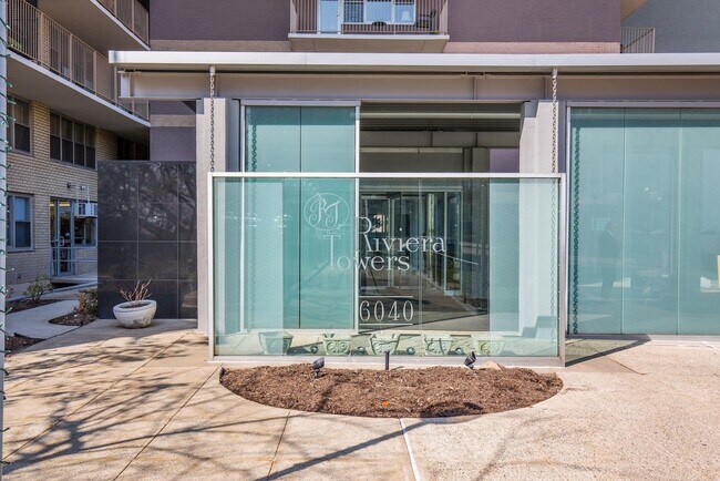 Building Photo - 6040 JFK Blvd E