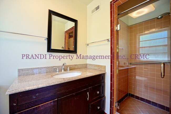 Building Photo - Central San Rafael Home with Awesome Mt. T...