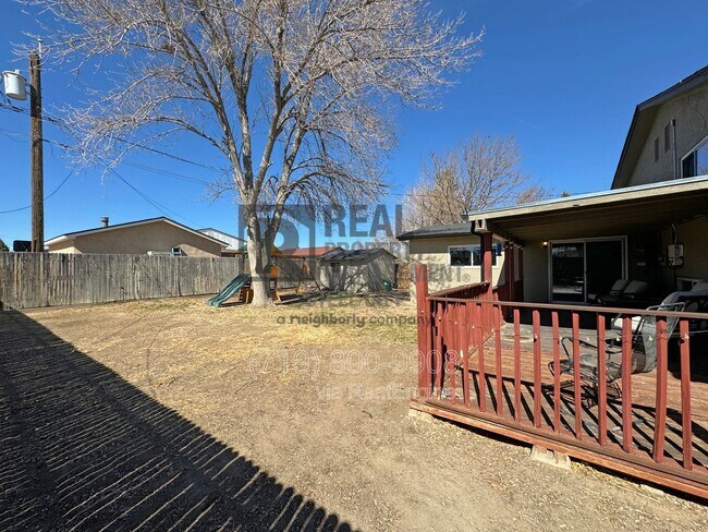 Building Photo - 3011 Aster St