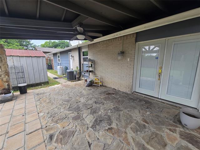 Building Photo - 624 Oceanview Dr