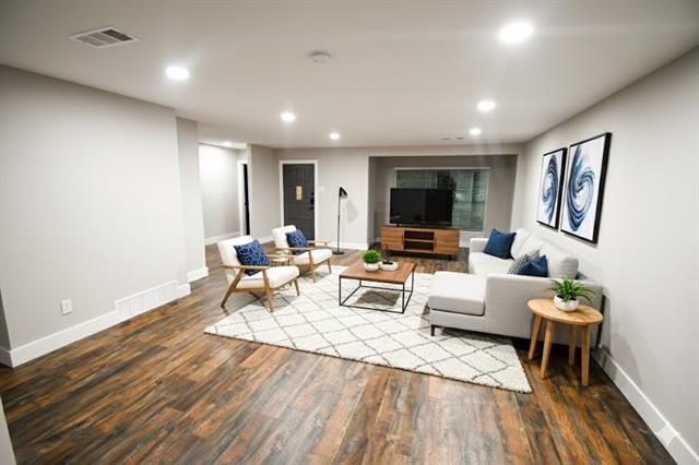 Building Photo - 1011 Sam Hill St