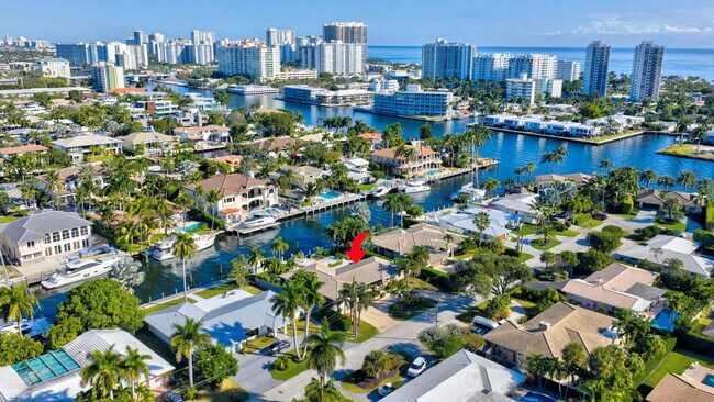 Building Photo - 2871 NE 26th Ct