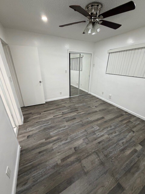 Building Photo - 1802 E Glenoaks Blvd