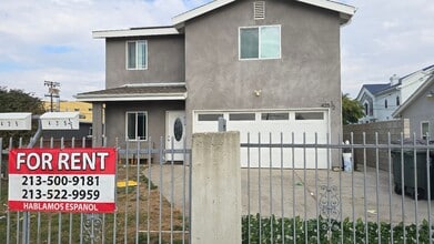 Building Photo - 129(425)