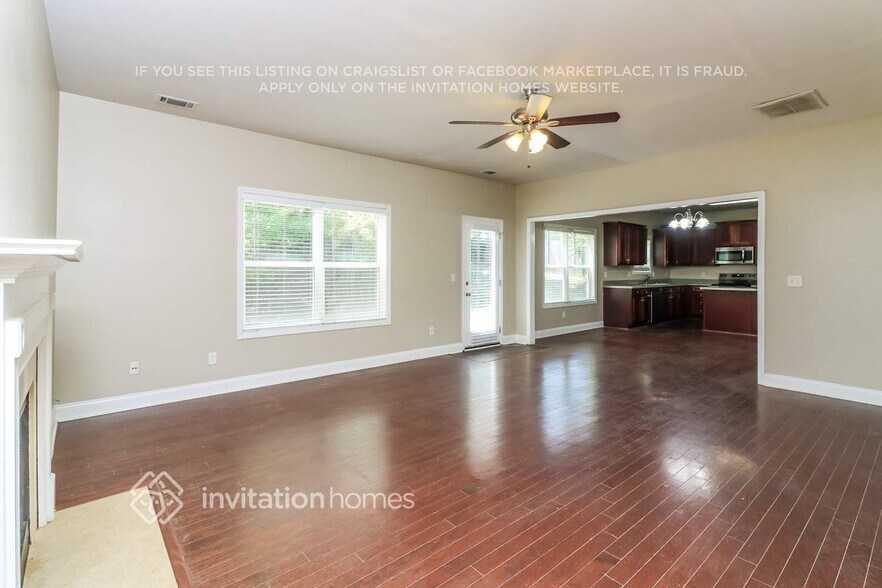 Building Photo - 5591 Hickory Stone Dr