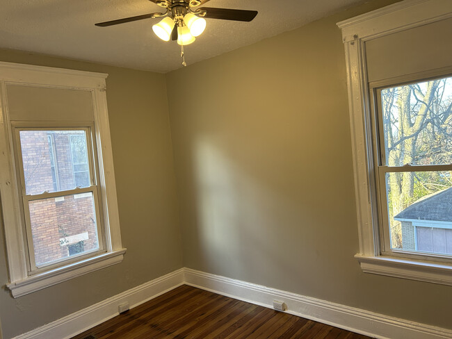 Bedroom 3 - 1816 Brewster Ave