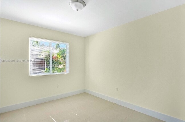 Building Photo - 4643 NW 15th Ct