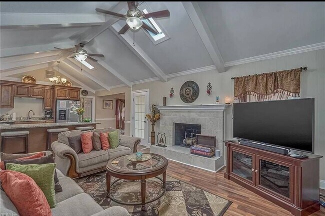 Building Photo - 2609 Brook Stone Dr