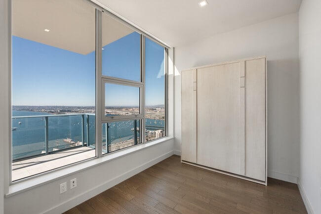 Building Photo - 1388 Kettner Blvd