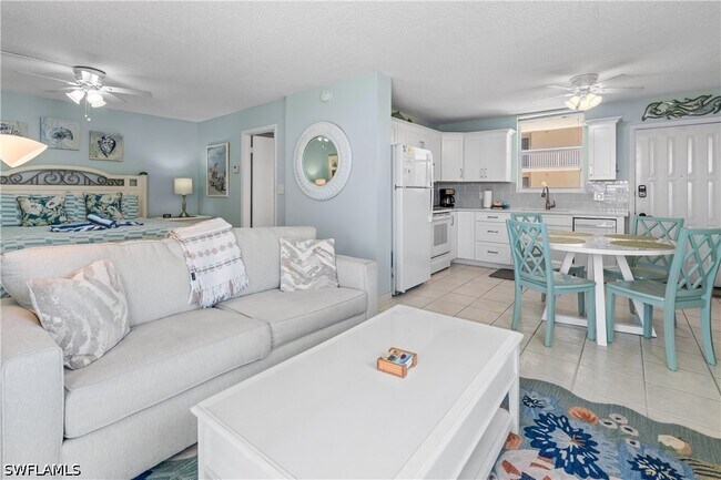 Building Photo - 5700 Bonita Beach Rd SW