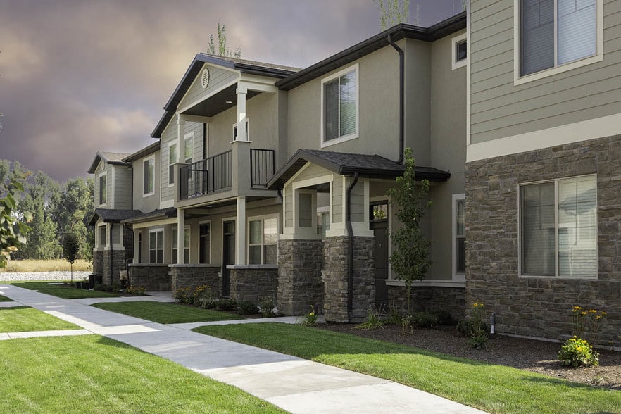 Falls at Riverwoods Apartments and Townhomes Logan, UT Apartment Finder