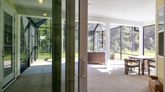 Building Photo - 652 Ocean Hammock Lp