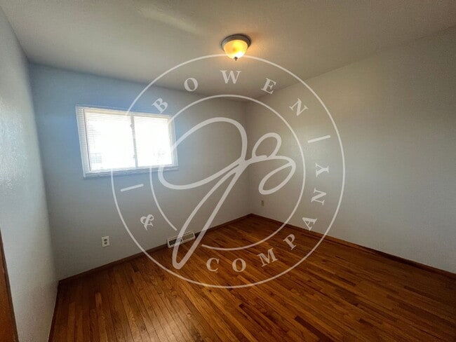 Building Photo - Beautiful 3 Bedroom ranch in Maumee.
