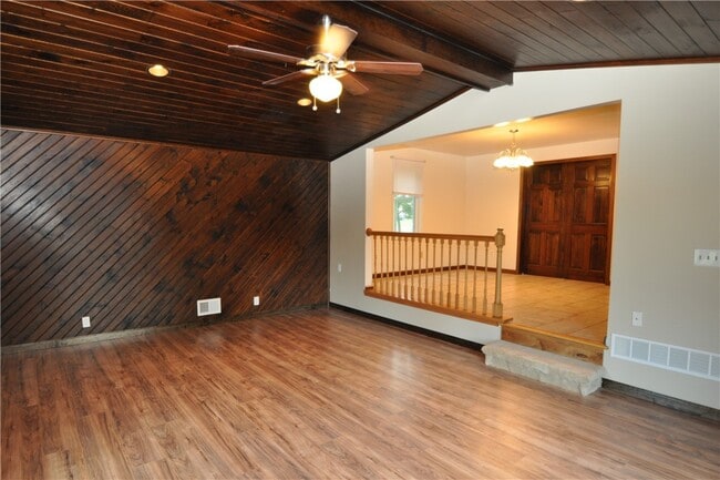 Building Photo - 48 Delemere Blvd