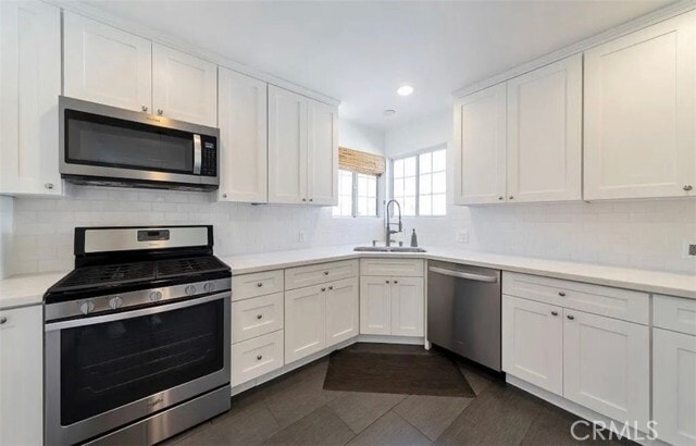 Building Photo - 11613 Haynes St